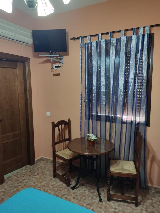 Hostal Monteolivos Cártama Exterior foto