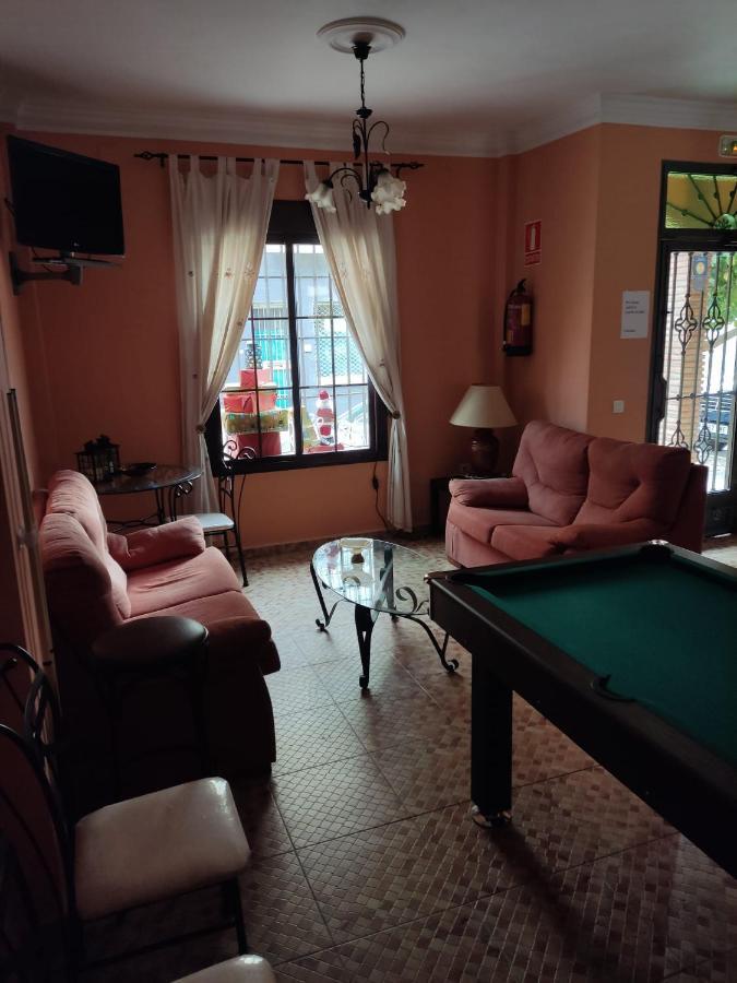 Hostal Monteolivos Cártama Exterior foto